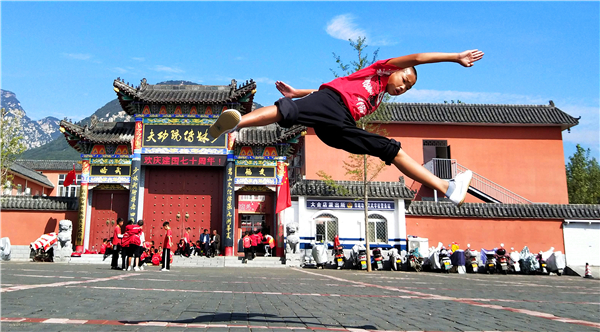 孩子做錯事批評為何無用？