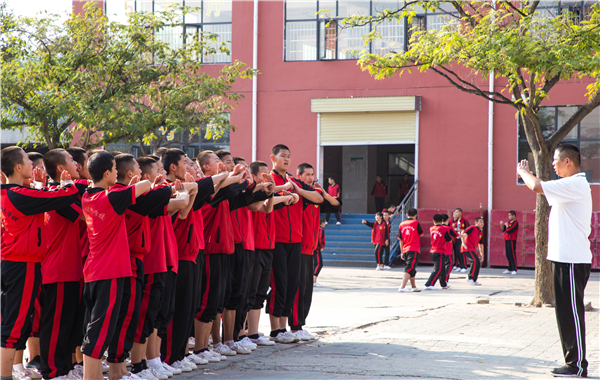 大道理對于青春期孩子來講無法發揮作用